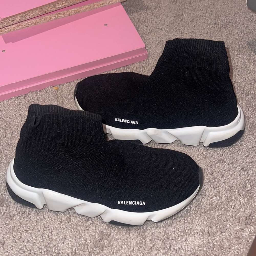 Black balenciaga runners
